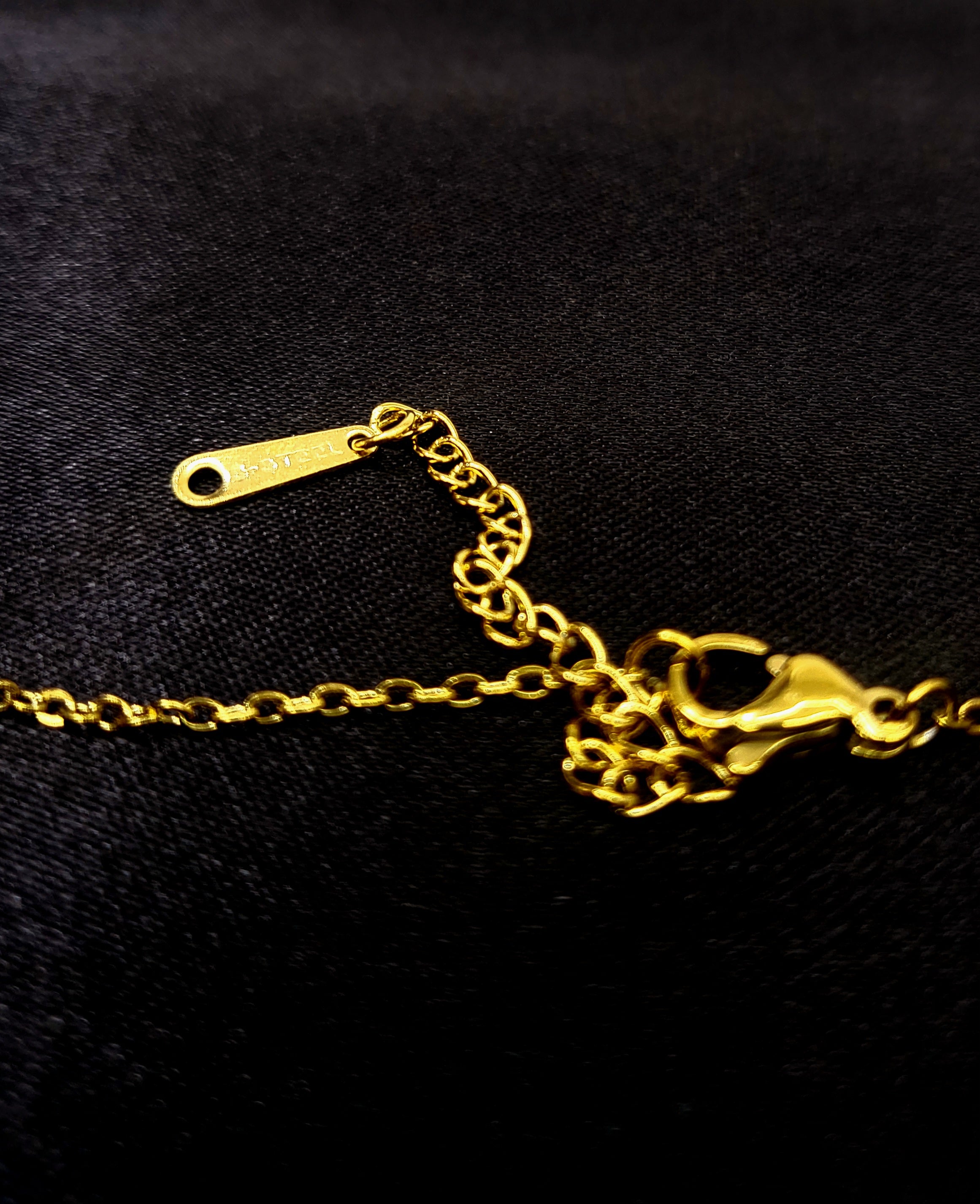 Aurum Butterfly Necklace