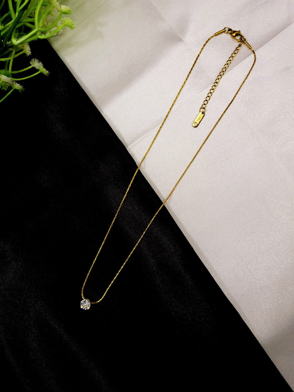 Classic Solitaire Pendant Necklace
