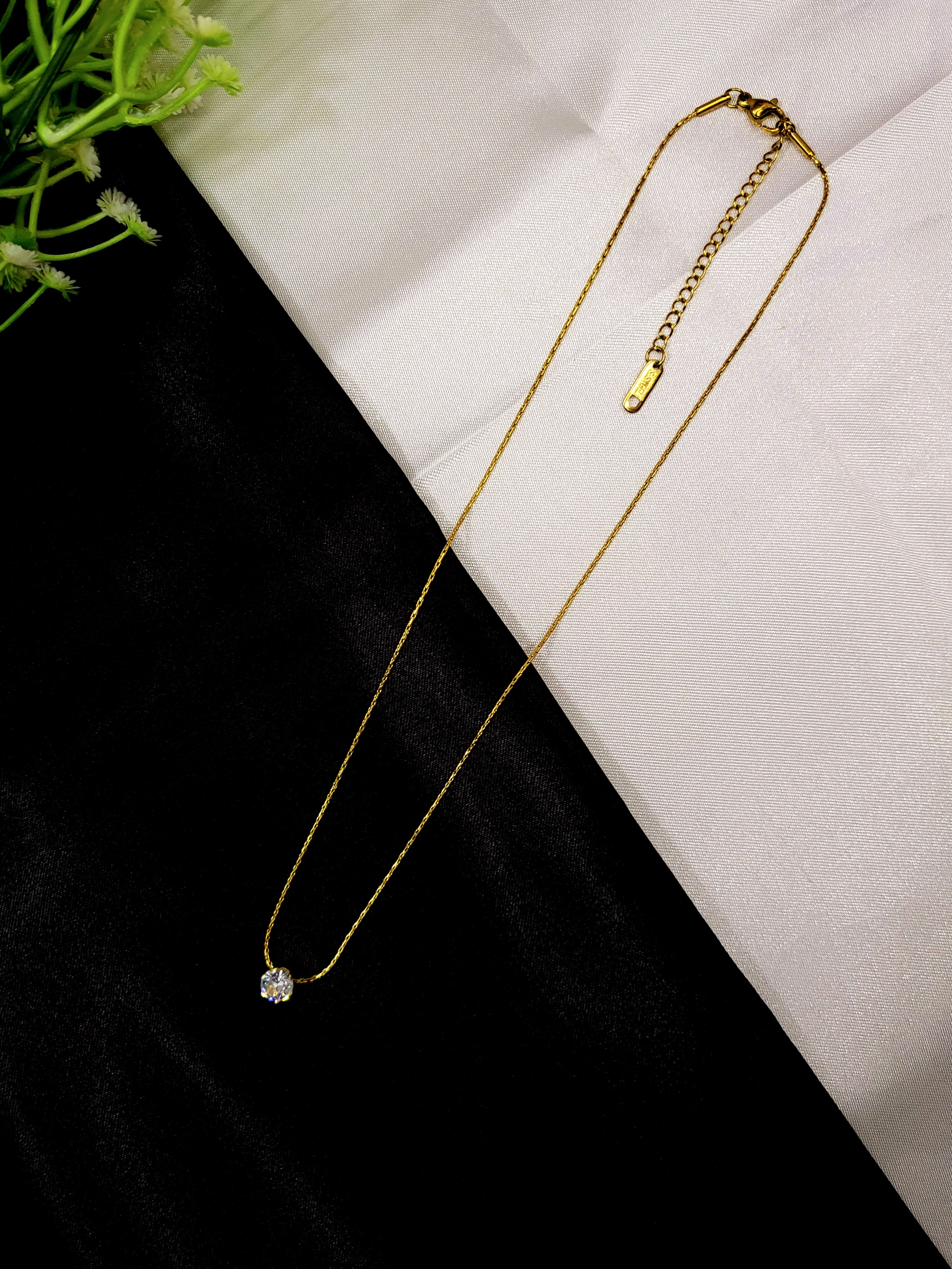 Classic Solitaire Pendant Necklace