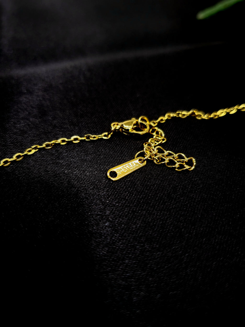 Norvyn Clover Pendant Set for Women | Gold-Plated Stainless Steel Necklace & Earrings Set | Elegant White Clover Jewellery