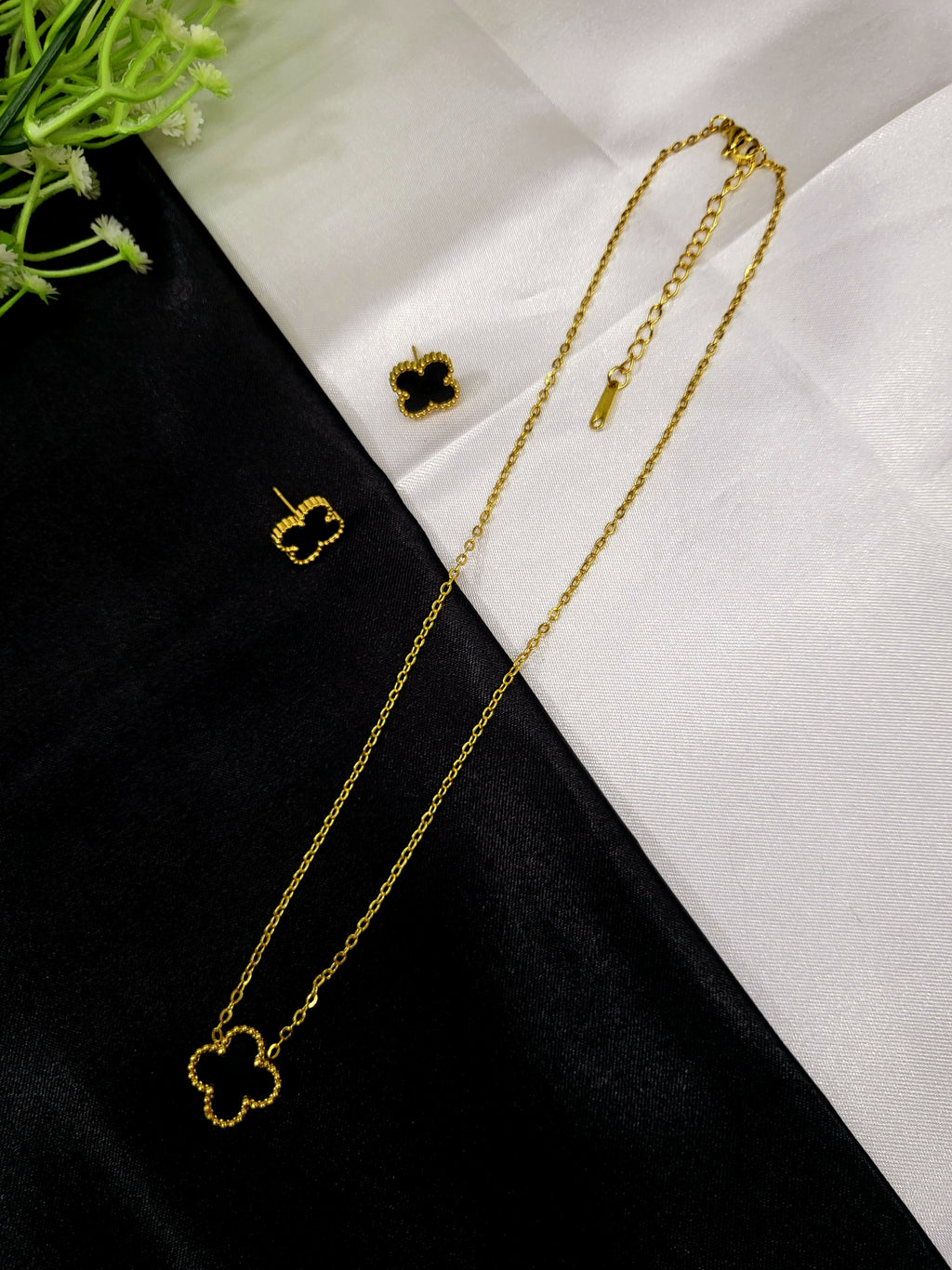 Lorvyn Clover Pendant Set for Women | Premium Stainless Steel Gold-Plated Necklace & Stud Earrings Set | Tarnish Resistant Jewellery