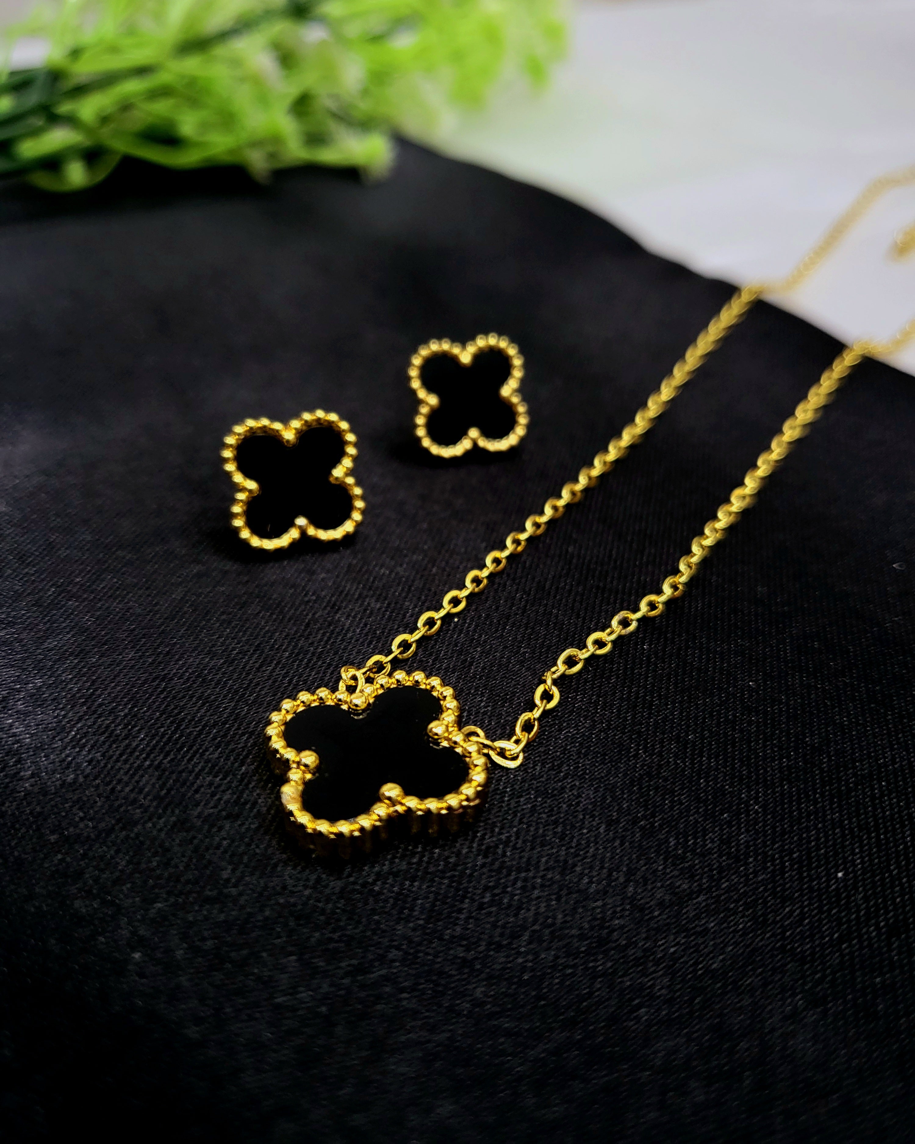 Lorvyn Clover Pendant Set for Women | Premium Stainless Steel Gold-Plated Necklace & Stud Earrings Set | Tarnish Resistant Jewellery