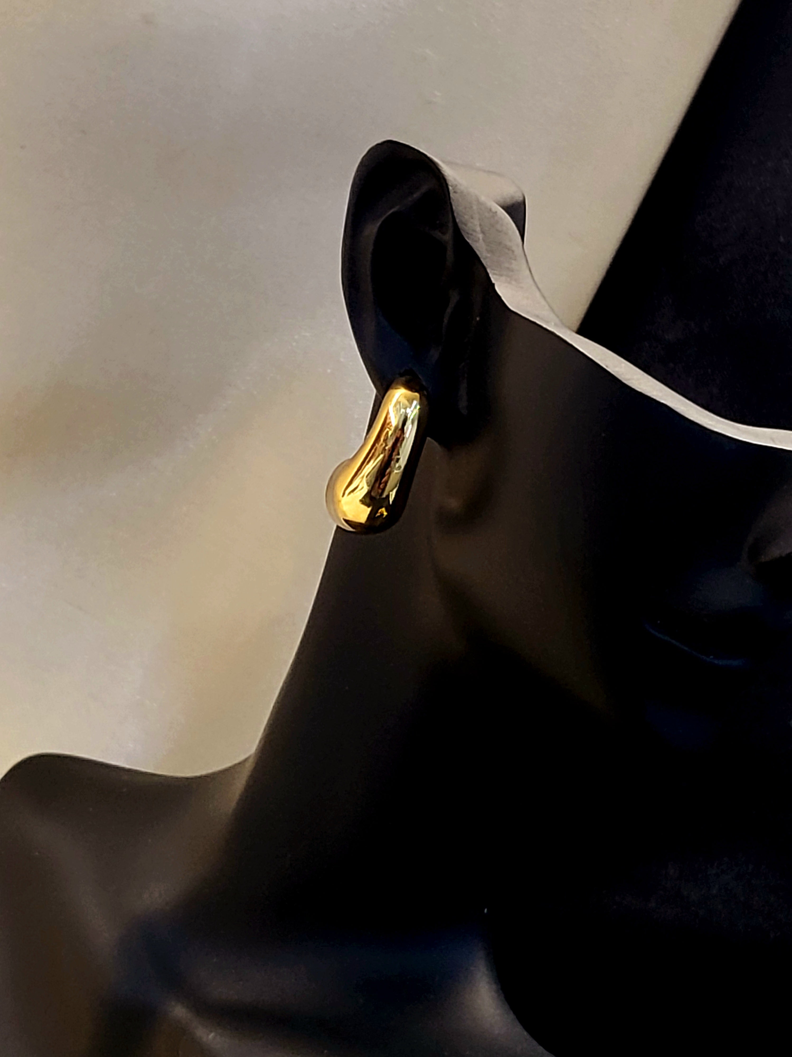 Lustrous Luxe Chunky Hoops