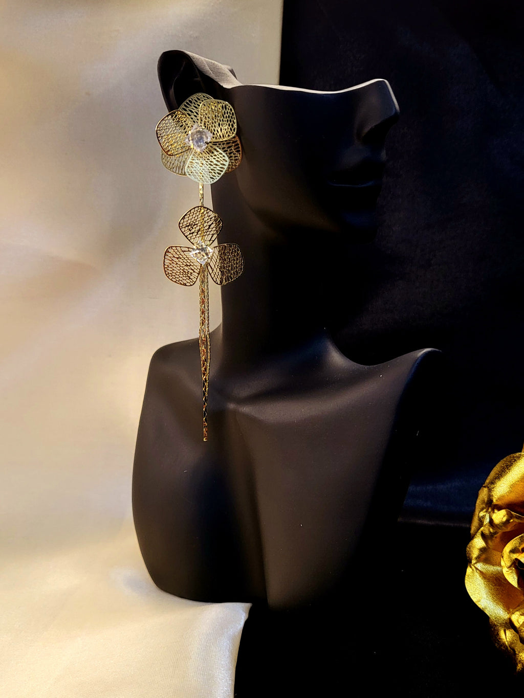 Delicate Floral Filigree Earrings
