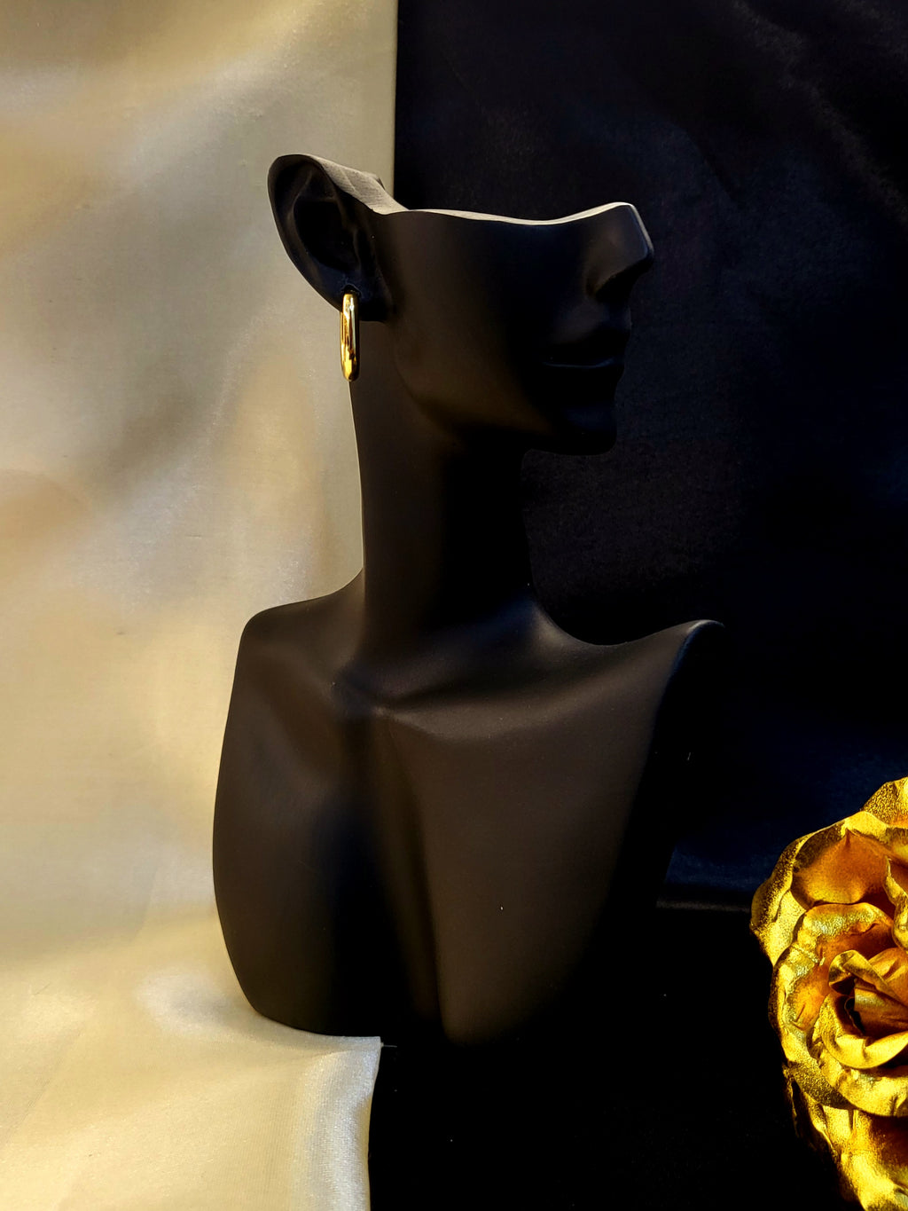 Majestique Golden Hoops