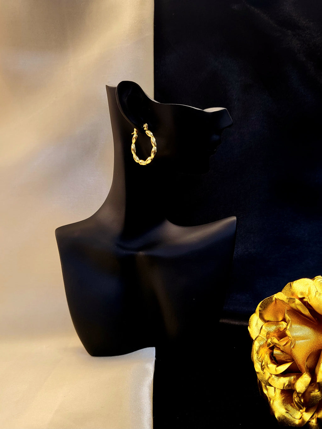 Solara Luxe Hoops