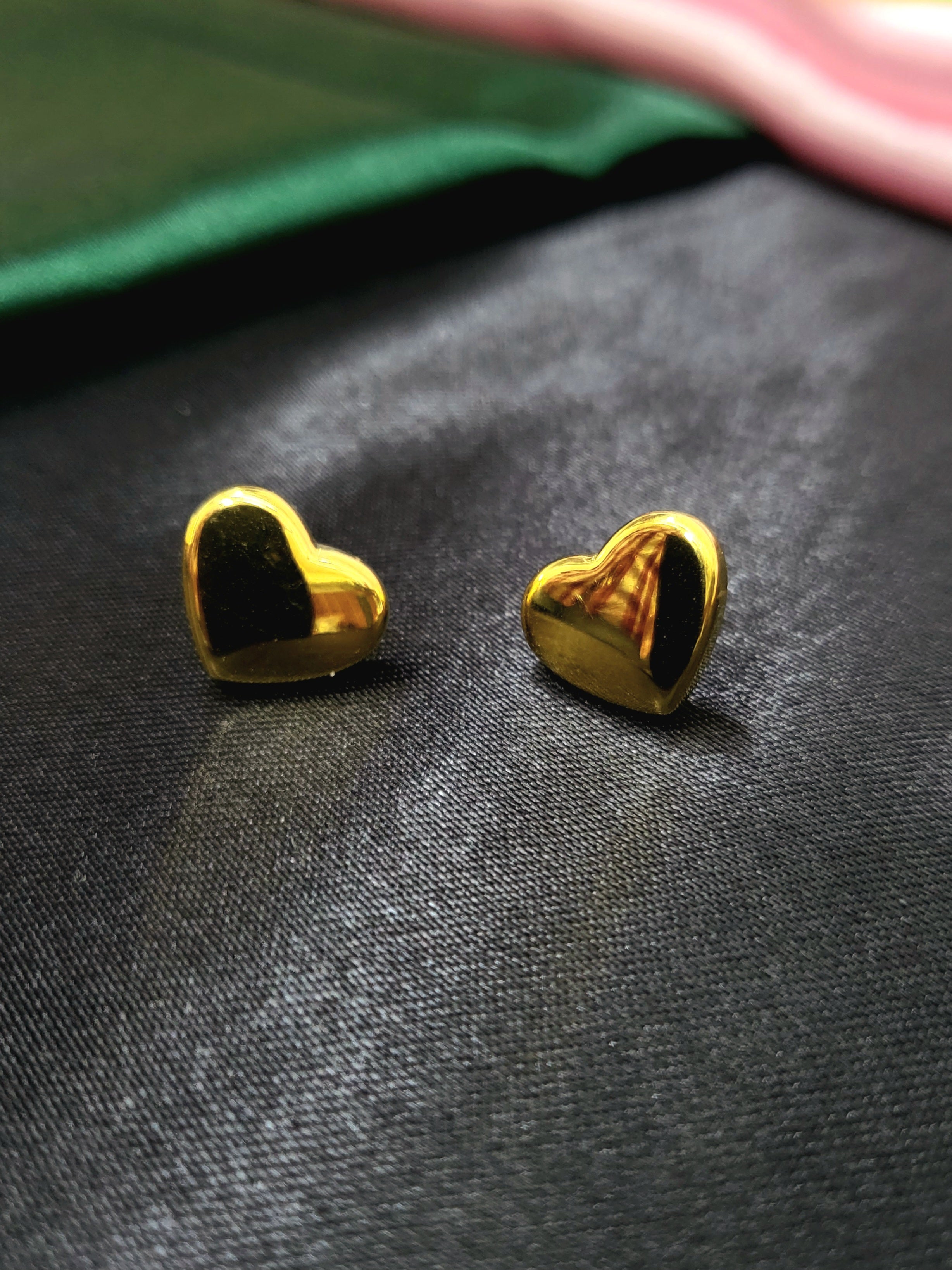 Minimal Luxe Heart Studs