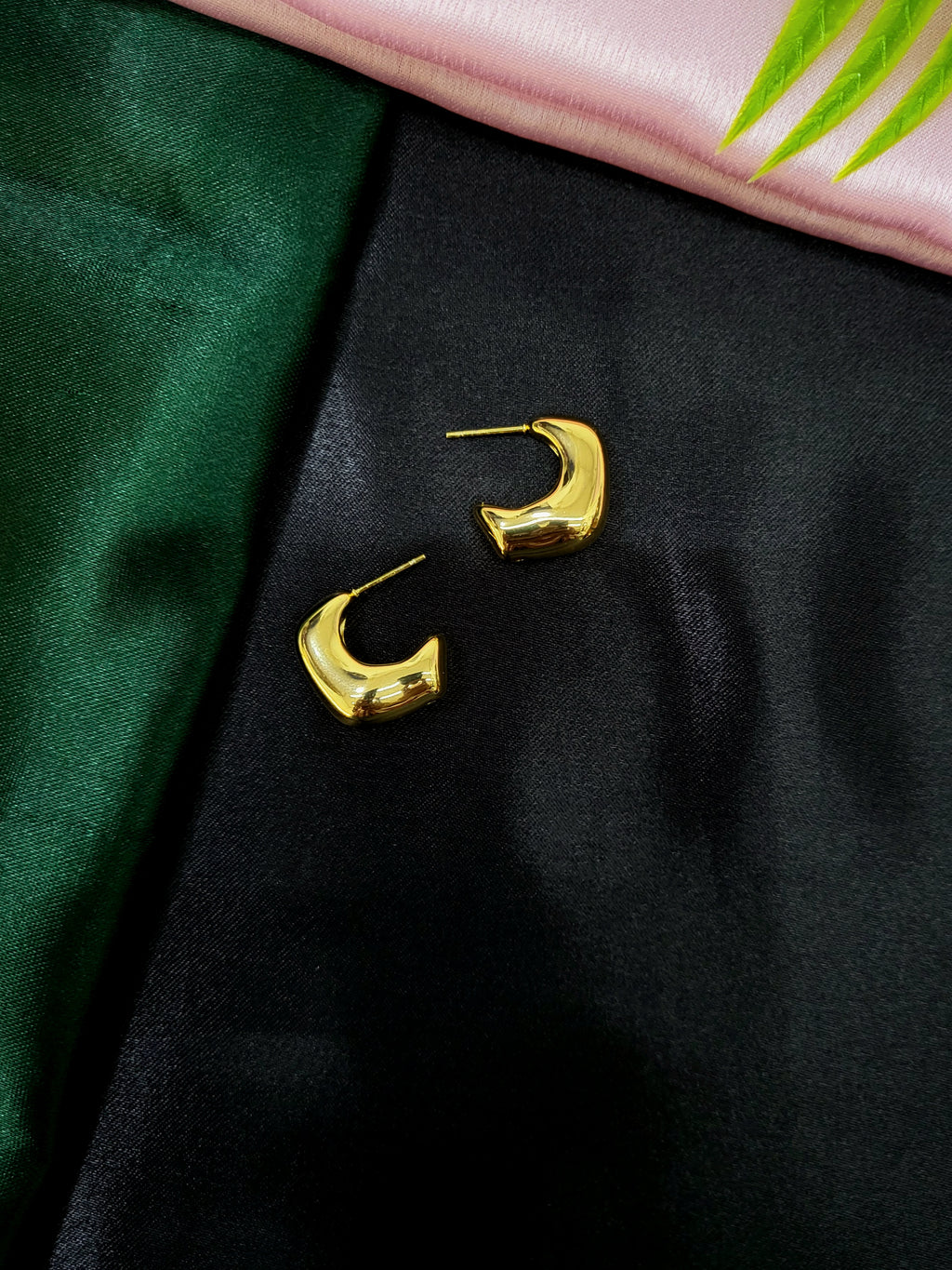 Lustrous Luxe Chunky Hoops
