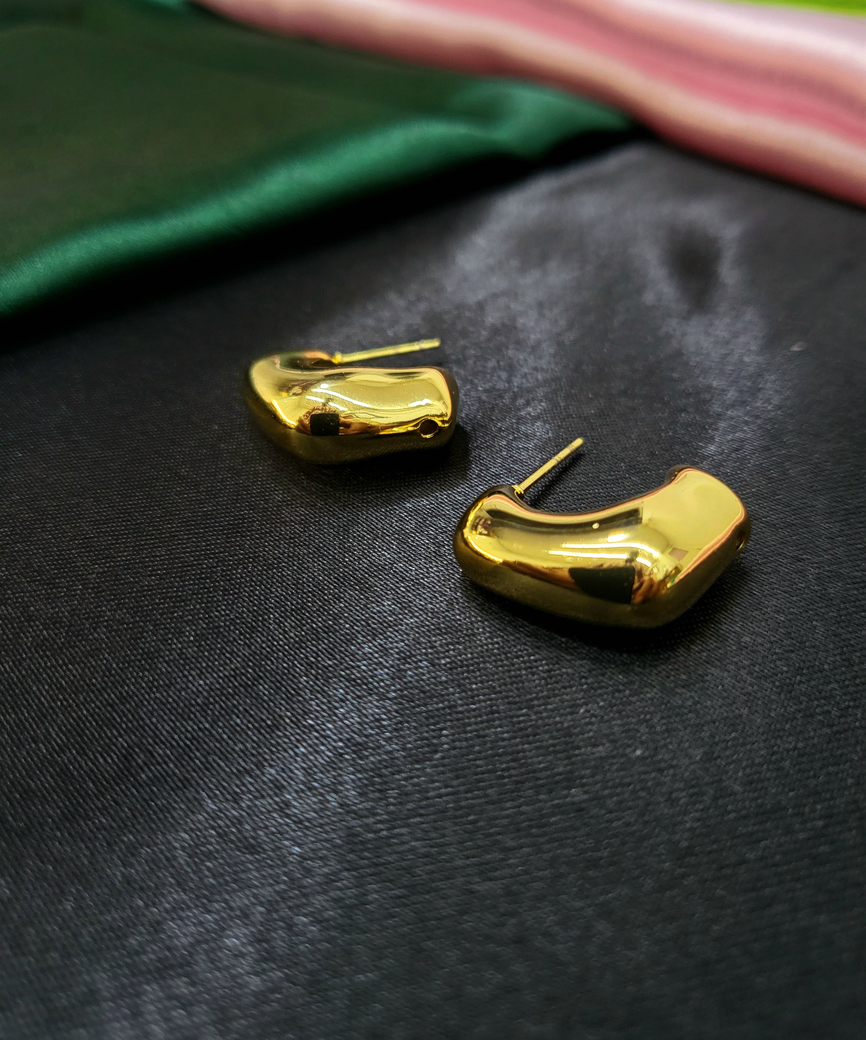 Lustrous Luxe Chunky Hoops
