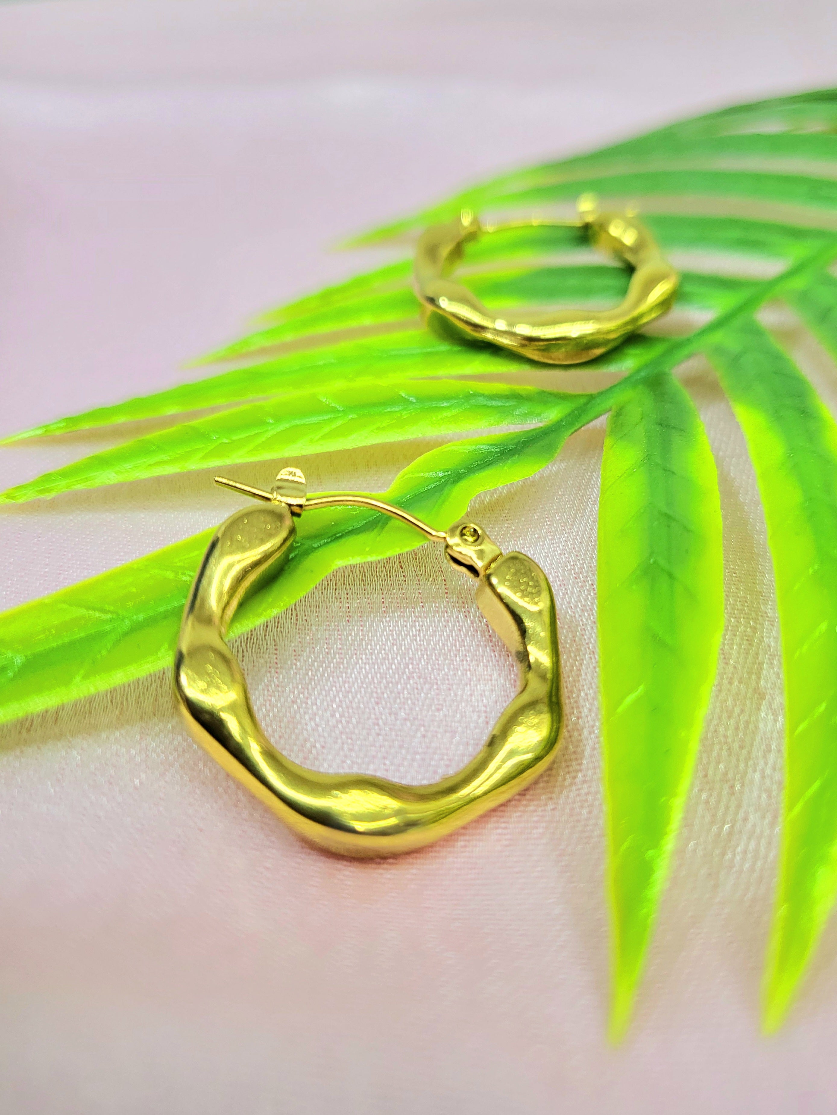Elara Pinched Gold Hoops