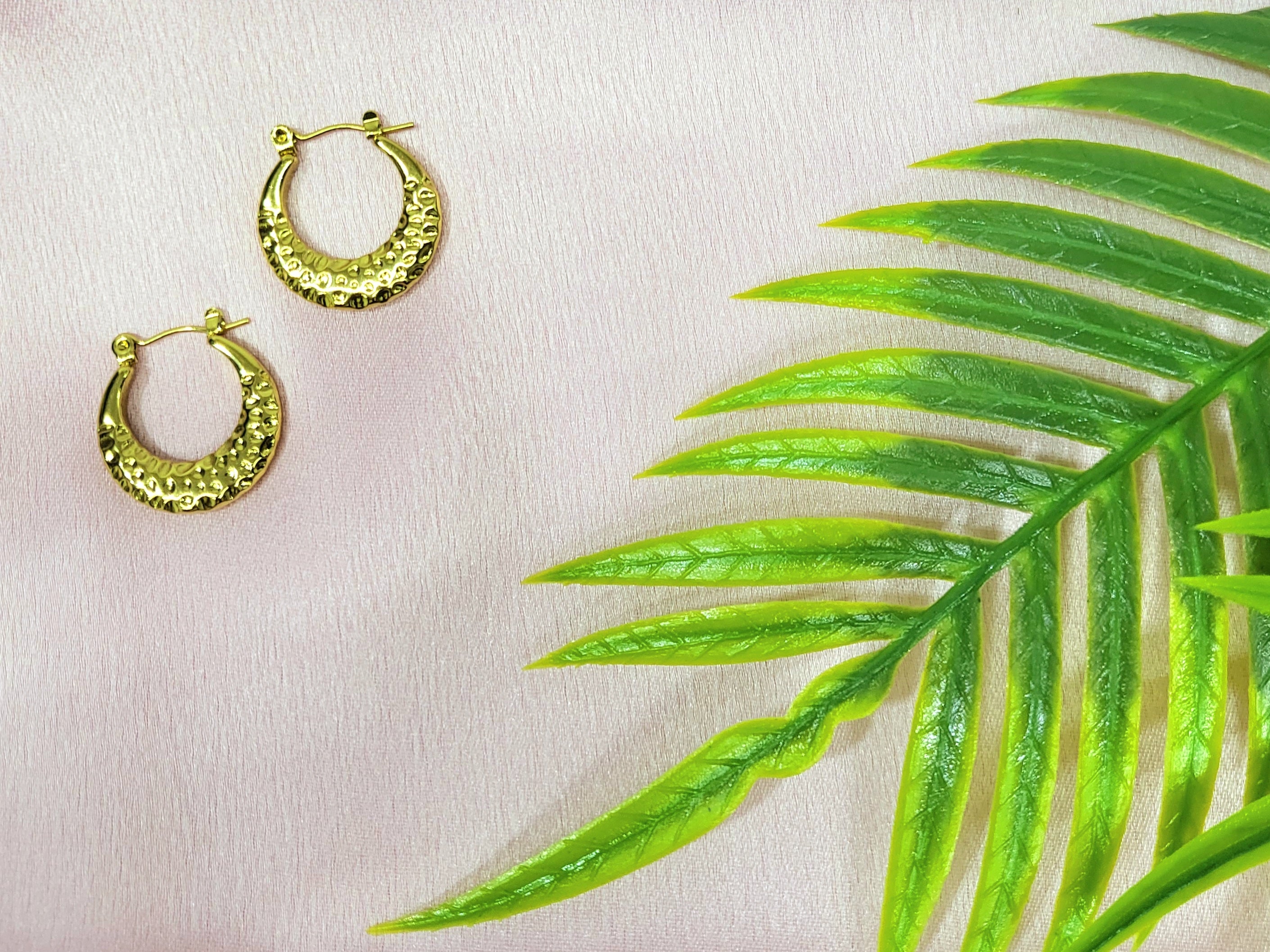 D'Or Classic Hammered Gold Hoops