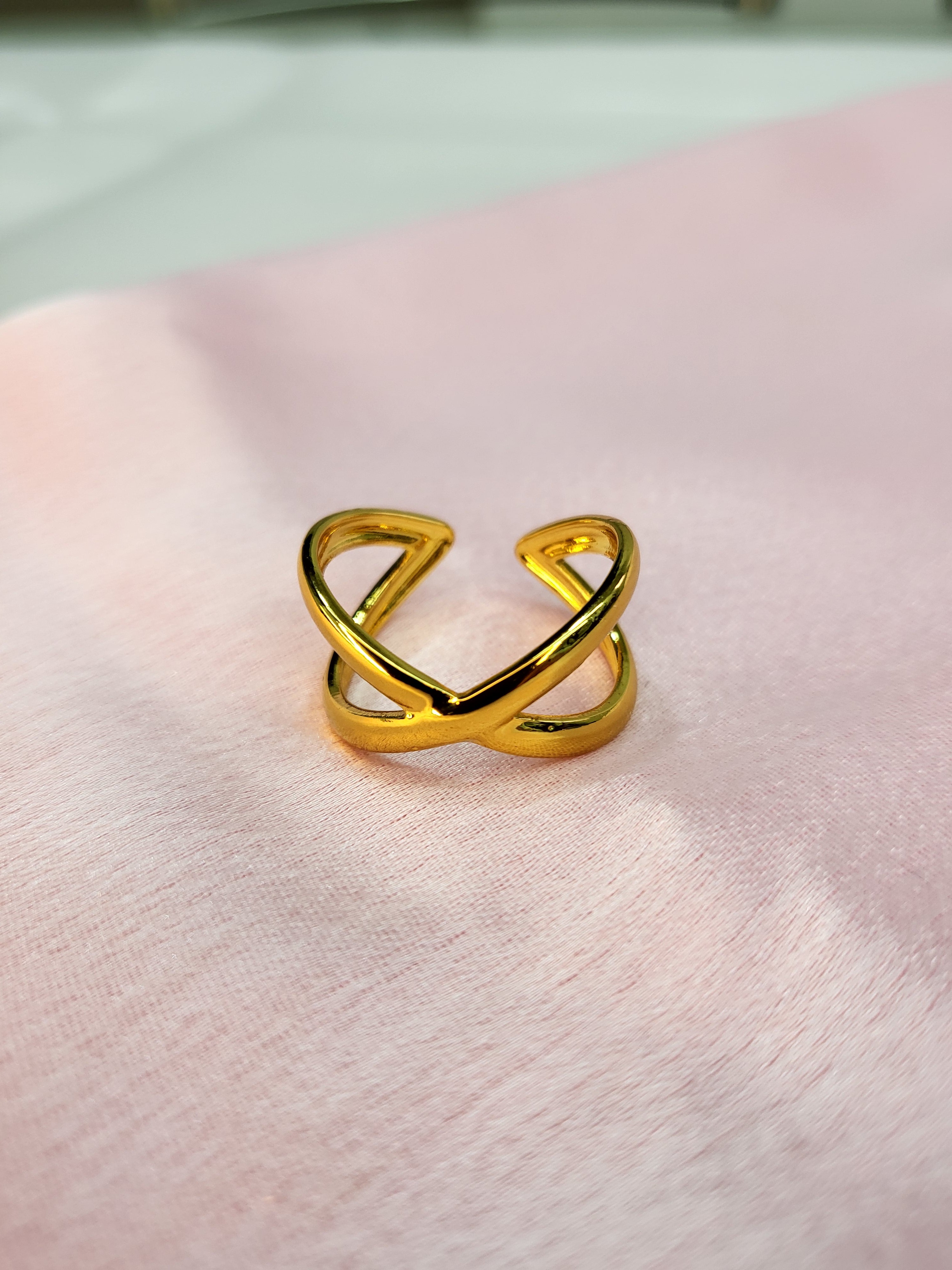 Aurevia Criss-Cross Gold Ring for Women | Adjustable Waterproof Anti-Tarnish Ring