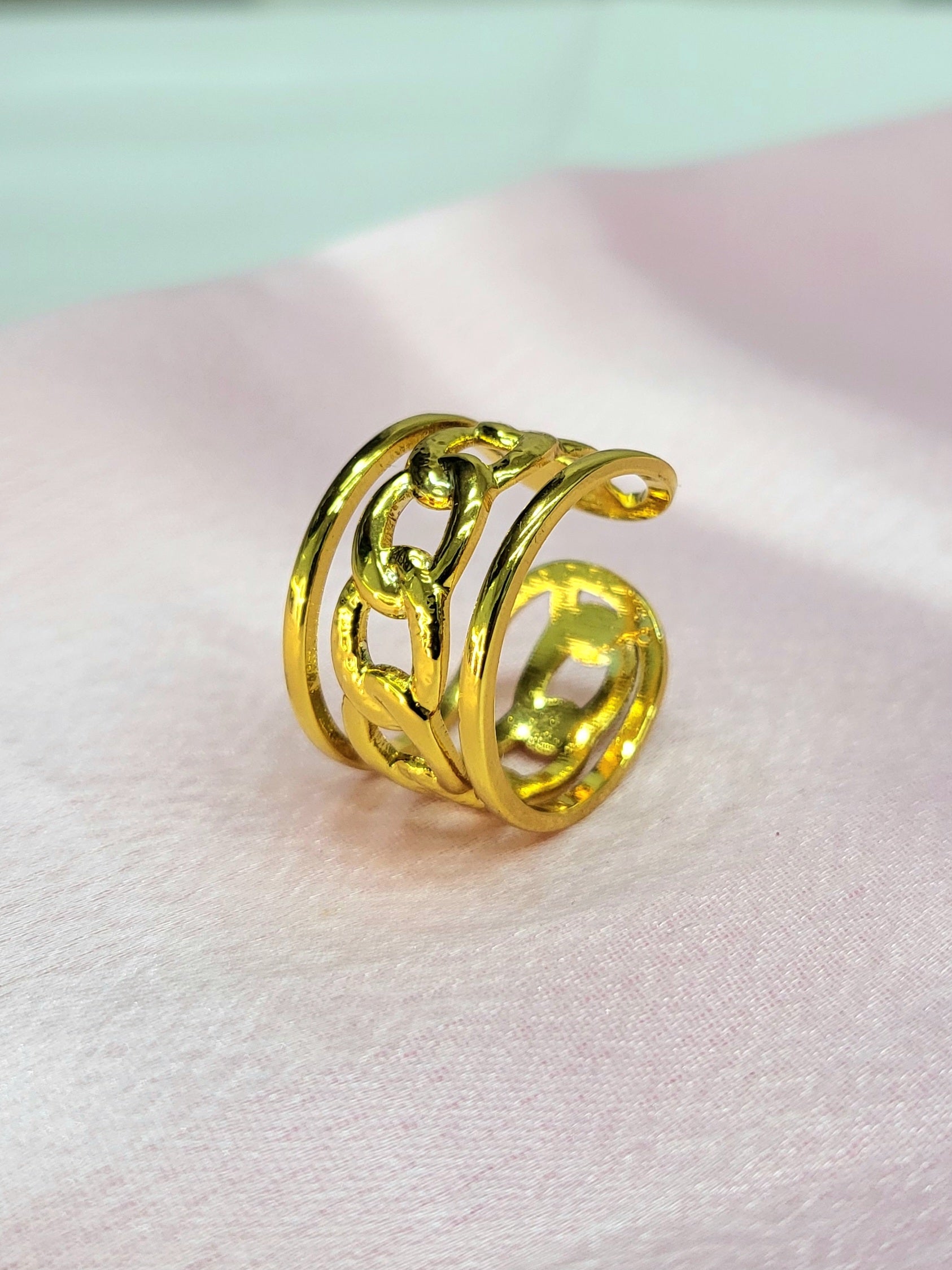 Vionelle Gold Cuban Link Center Split Triple Row Band Ring