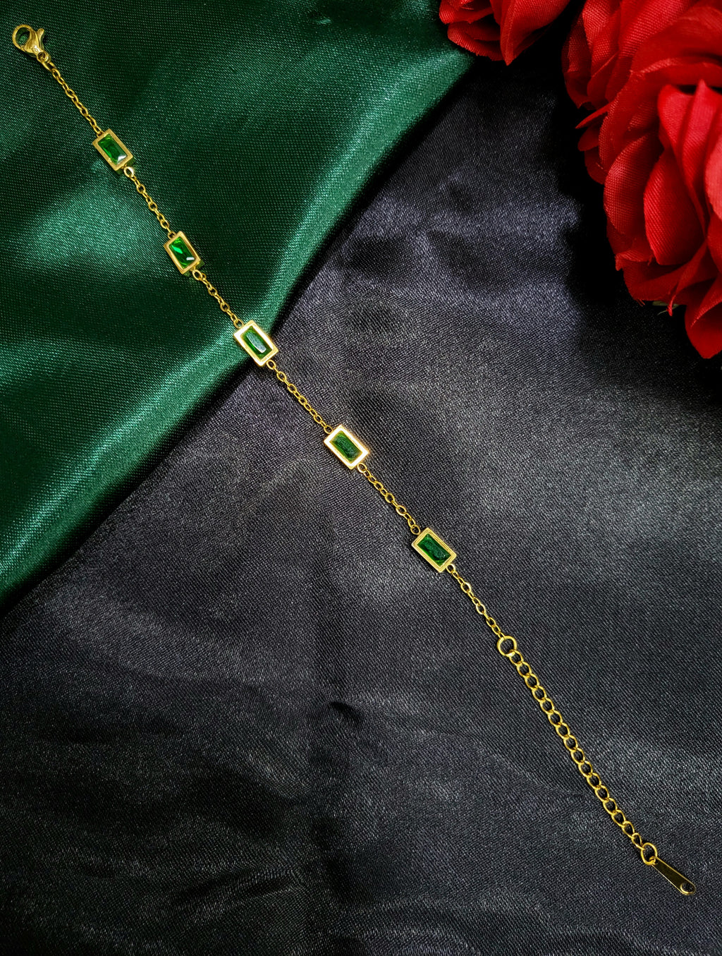 Arve™ Anti-Tarnish Emerald Green Baguette Bracelet – Waterproof 18K Gold Plated Vintage Luxury Jewelry