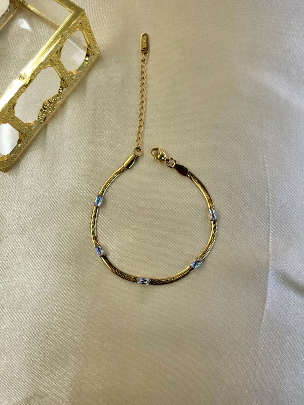 Avior Anti-Tarnish Stainless Steel Gold Plated Zircon Bracelet